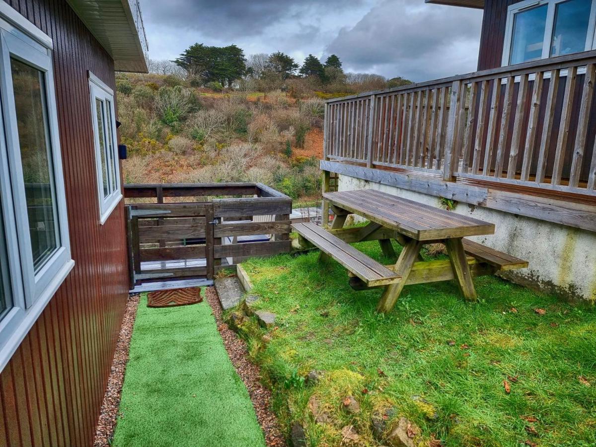 Caswell Beach Chalet 70 Located In Gower Peninsula Swansea Kültér fotó