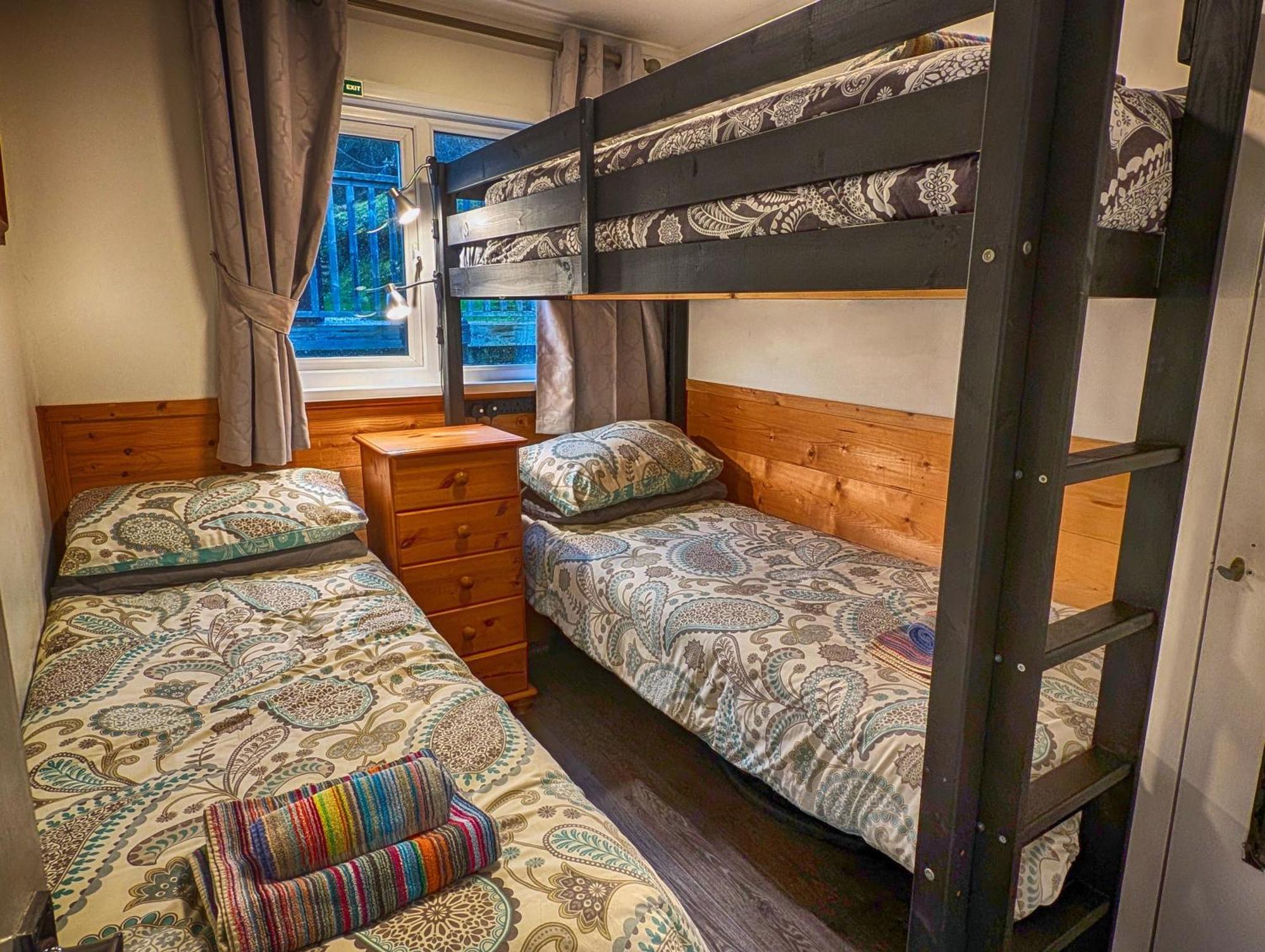 Caswell Beach Chalet 70 Located In Gower Peninsula Swansea Kültér fotó